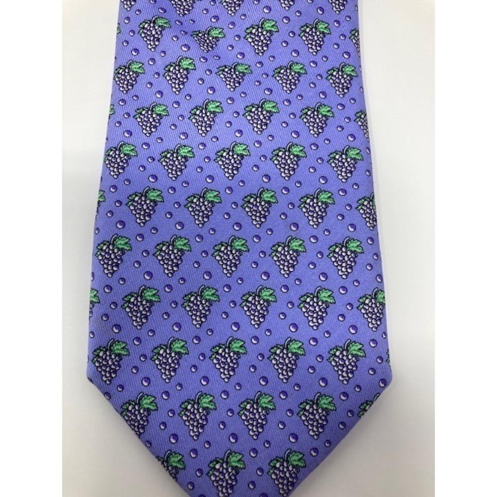 Vineyard Vines Martha's Vineyard Silk Men's Purplish with Grapes 59 x 3.25 - Picture 7 of 7